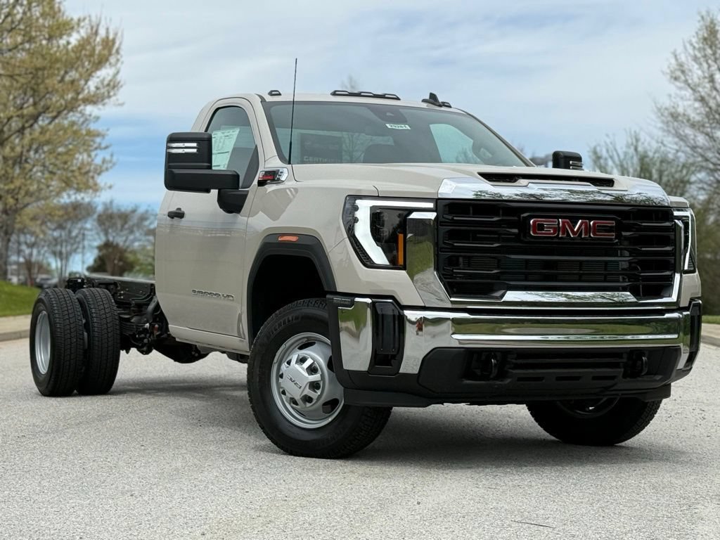 2026 GMC Sierra 3500 Chassis Cab