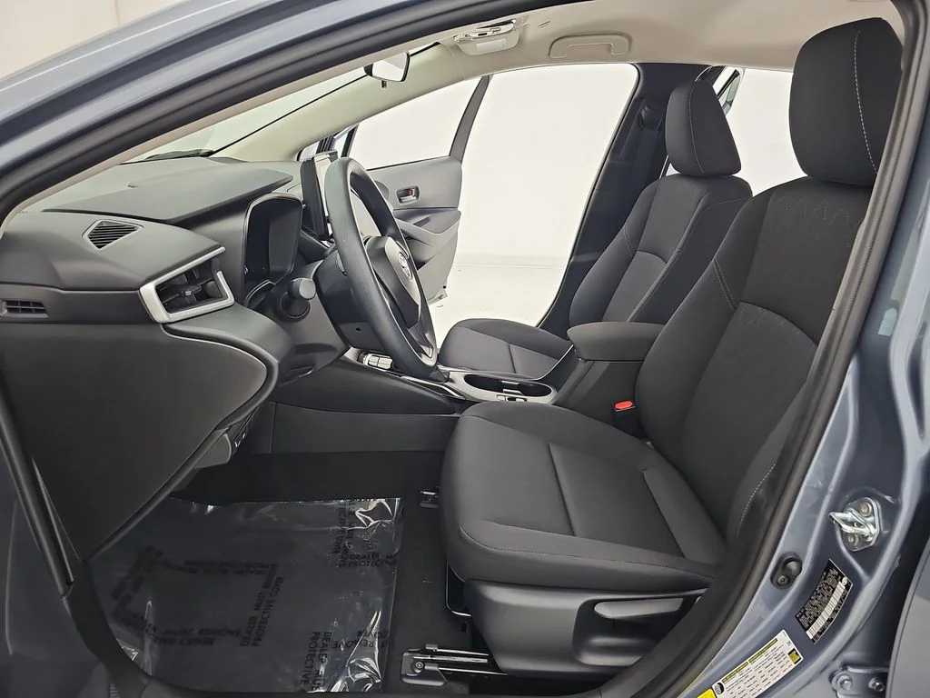 Used 2026  Toyota LE image 18