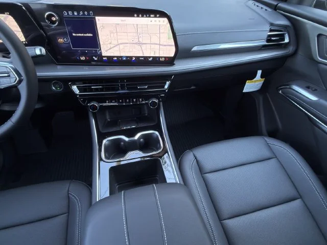 2027 Chevrolet Traverse LT - Photo 9