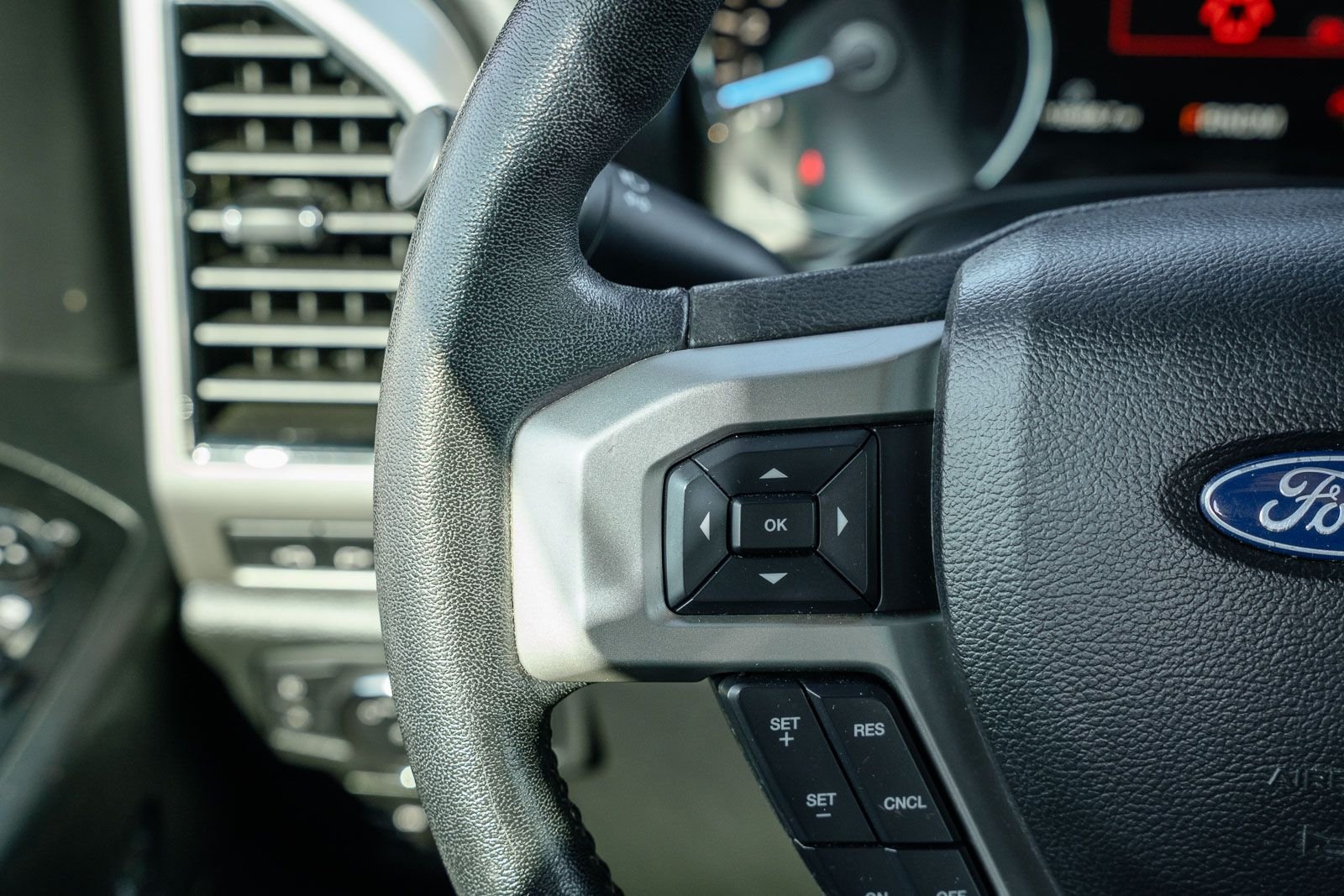 Certified Used 2020 White Ford Lariat image 30