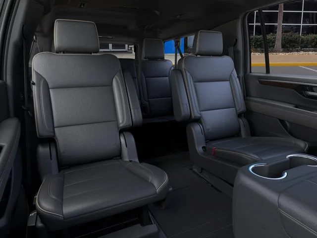 New 2026 Polar White Tricoat Chevrolet Premier image 17