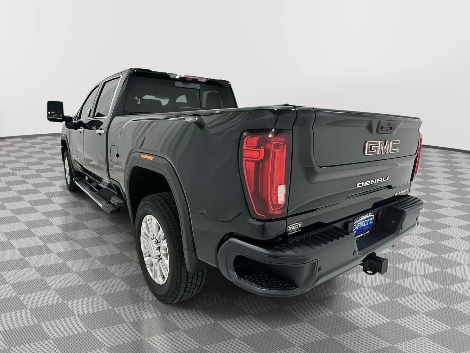 Used 2023 ONYX BLACK GMC Denali image 3