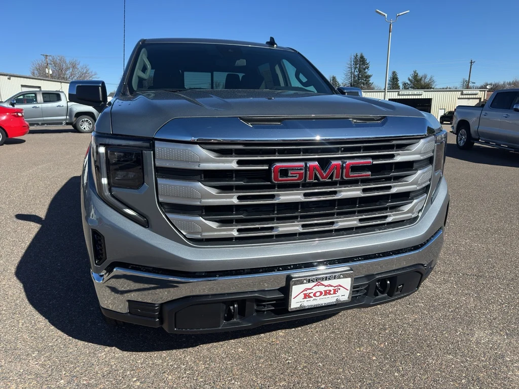 New 2026 Sterling Metallic GMC SLE image 3
