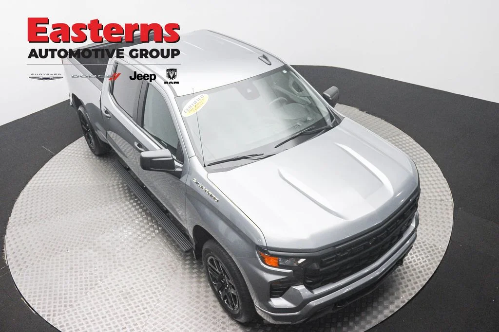Used 2024 Gray Chevrolet Custom image 3