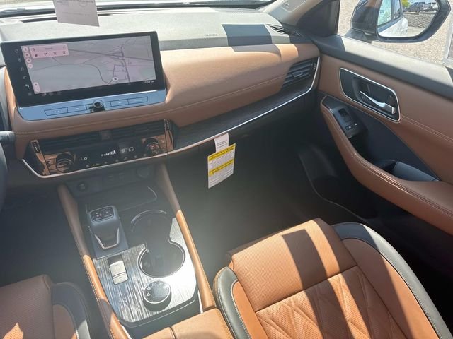 New 2026 White Nissan Platinum image 19