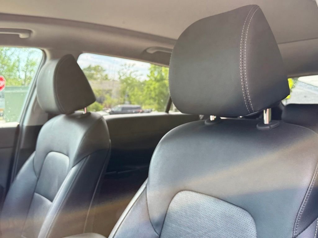 Used 2018 Silver Kia EX image 28