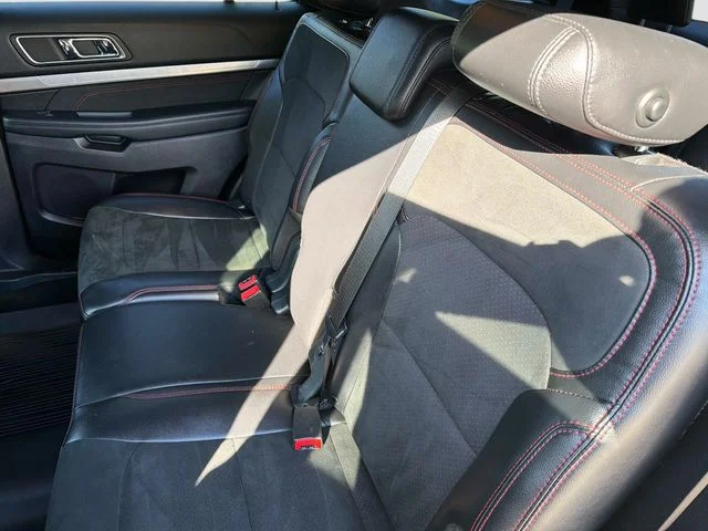 Used 2019 Gray Ford XLT image 13