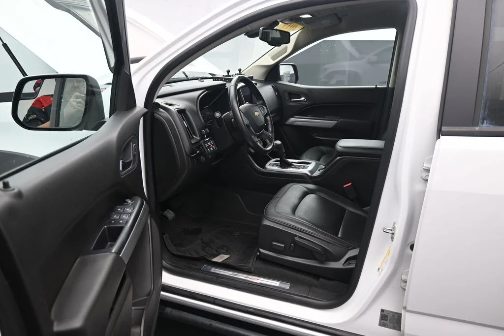 Used 2019 White Chevrolet ZR2 image 14