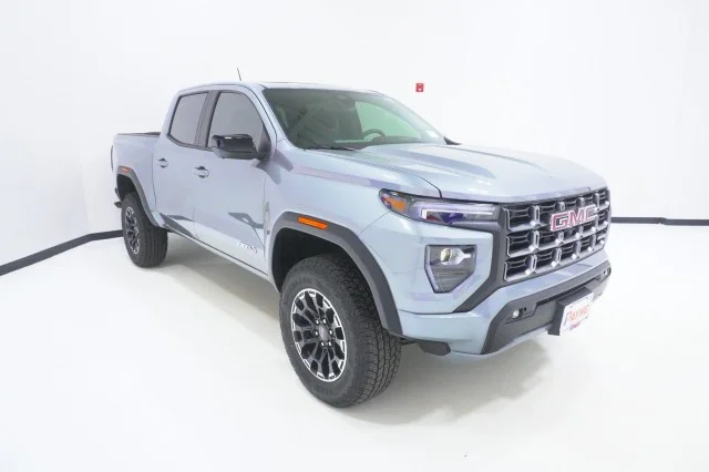 2026 GMC Canyon AT4 - Photo 3