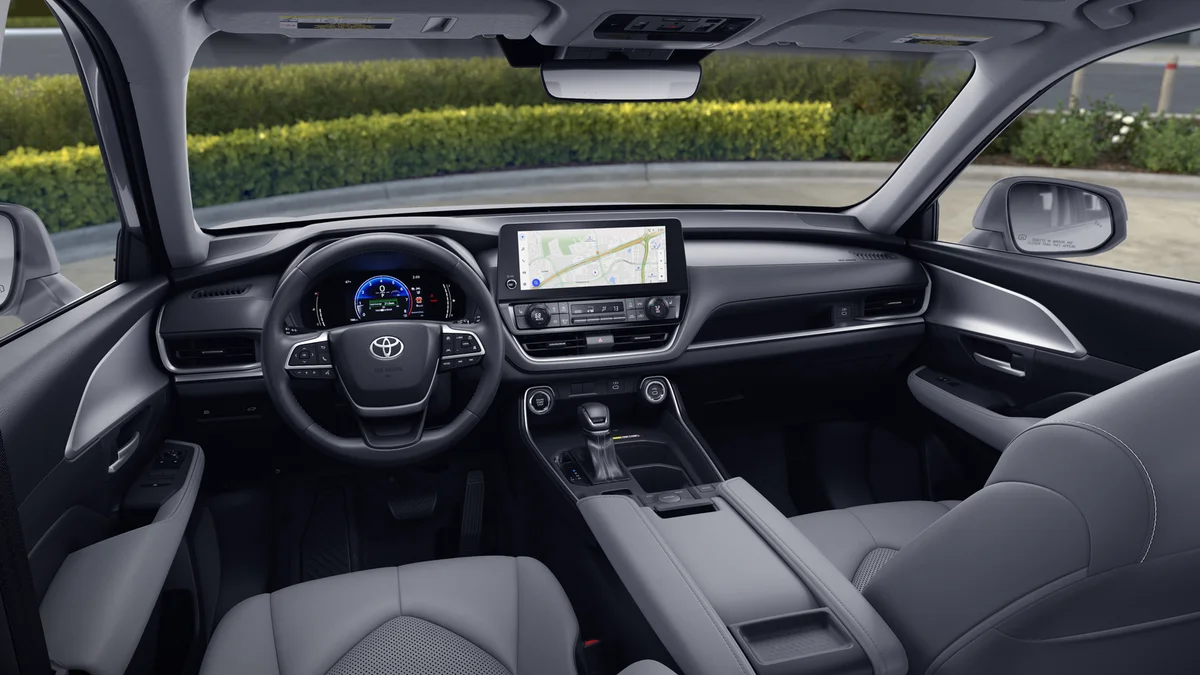 New 2026 Wind Chill Pearl Toyota XLE image 19