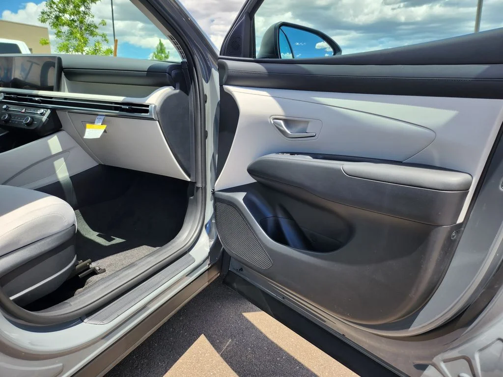 New 2026 Gray Hyundai SE image 23