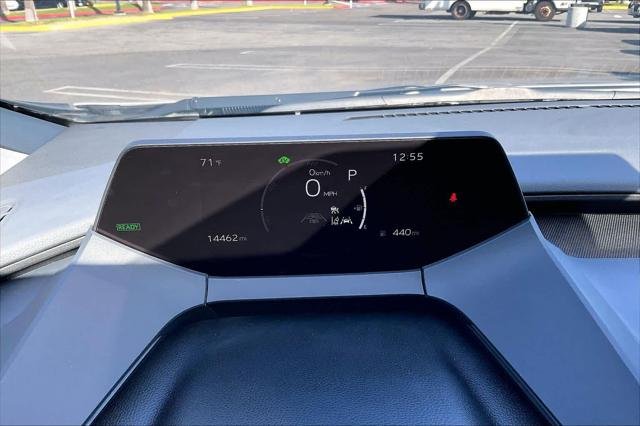 Certified Used 2025 CUTTING EDGE Toyota  image 26