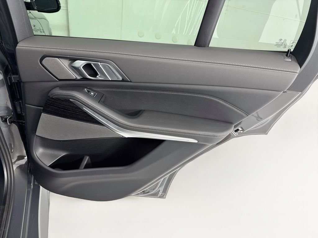 New 2026 Gray Metallic BMW xDrive40i image 26