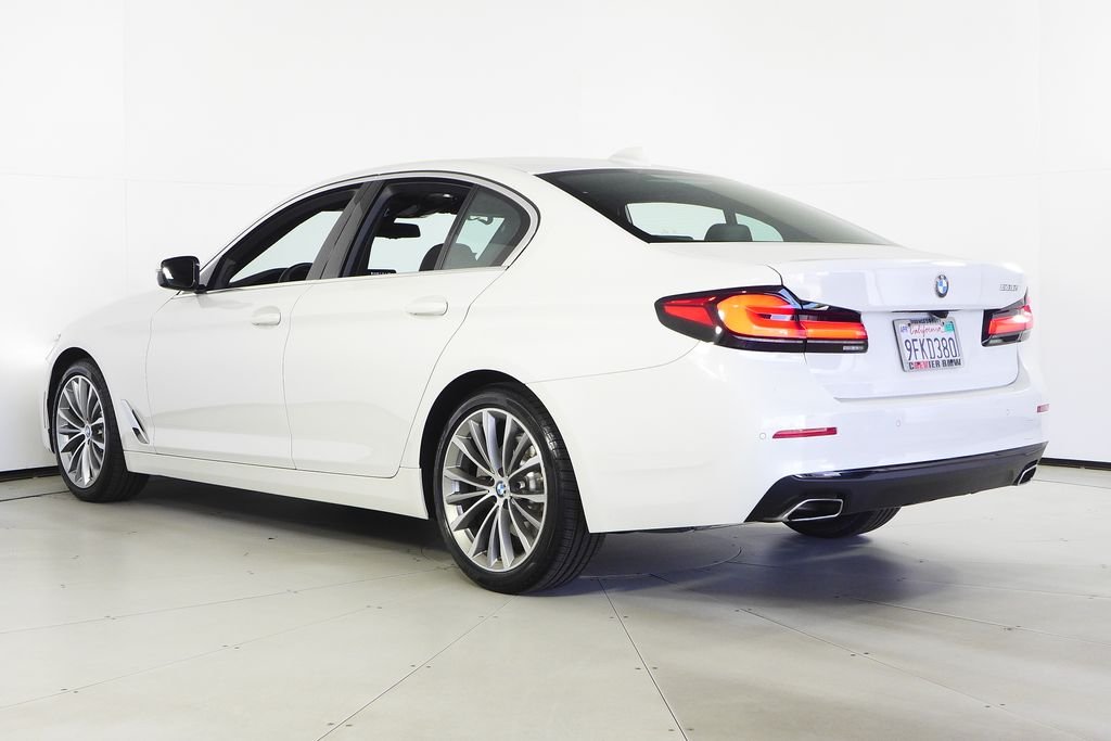 Used 2023 Alpine White BMW 530i image 9