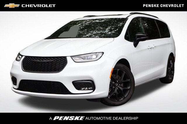 2024|Chrysler|Pacifica|Limited|4D Passenger Van