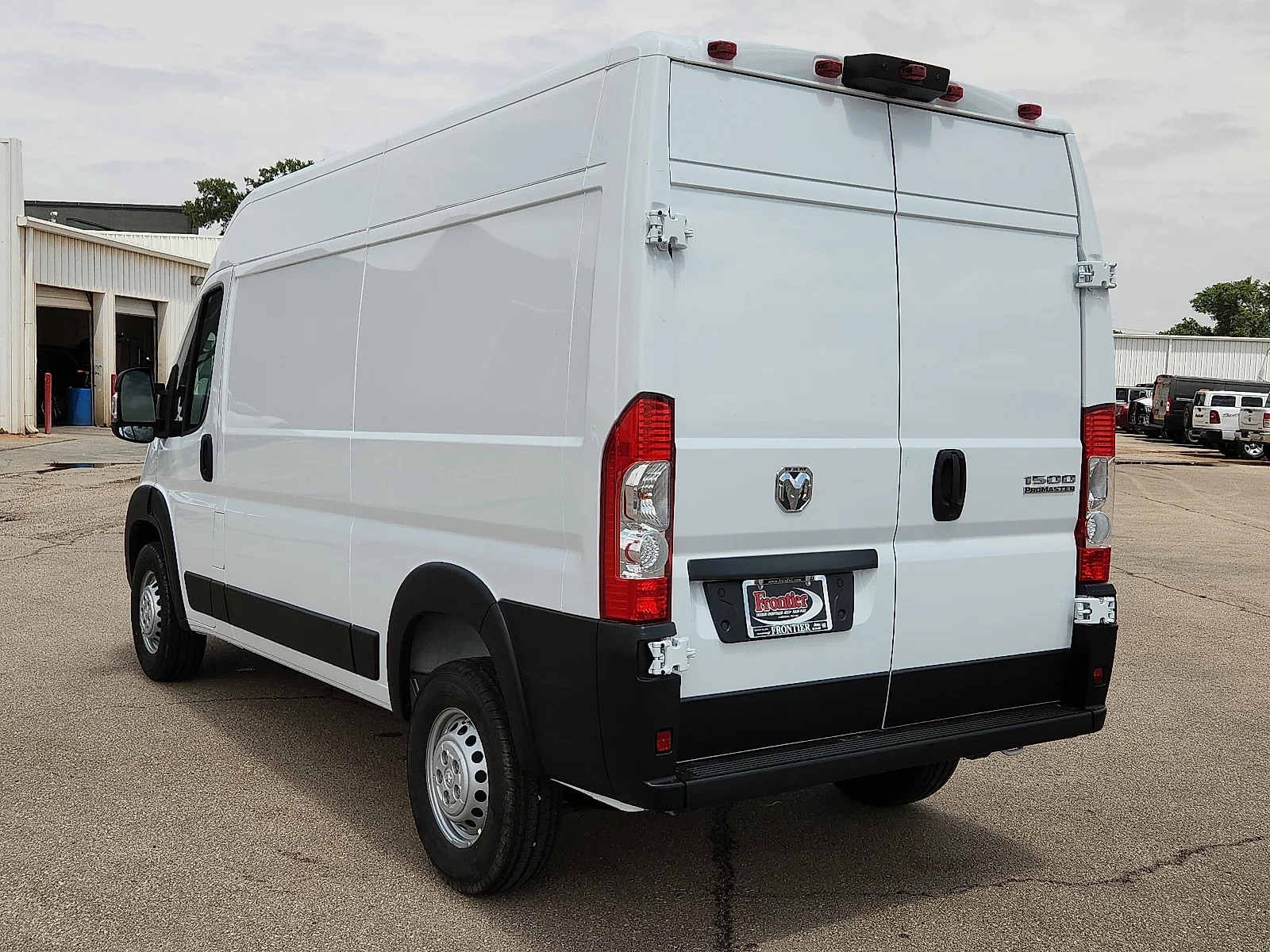New 2026 Bright White Clear-Coat  Paint Ram PROMASTER 1500 TRADESMAN CARGO VAN HIGH ROOF 136