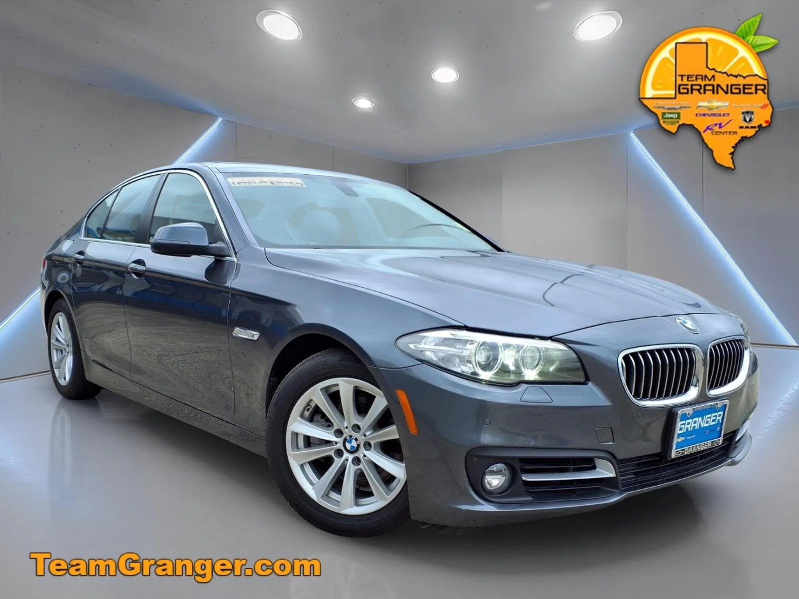 2016 BMW 5 Series 528i Sedan M Sport Line's photo