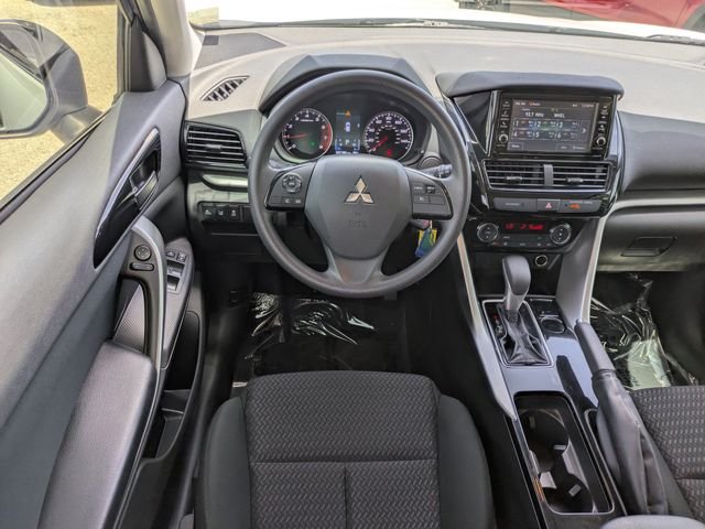 Used 2022 White Mitsubishi ES image 15