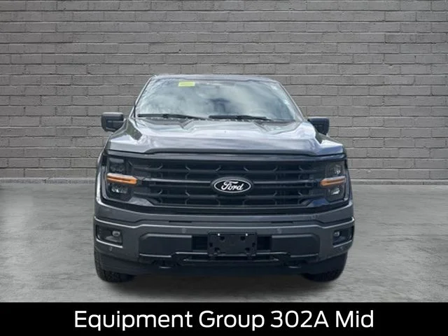 New 2026 Carbonized Gray Metallic Ford XLT image 2