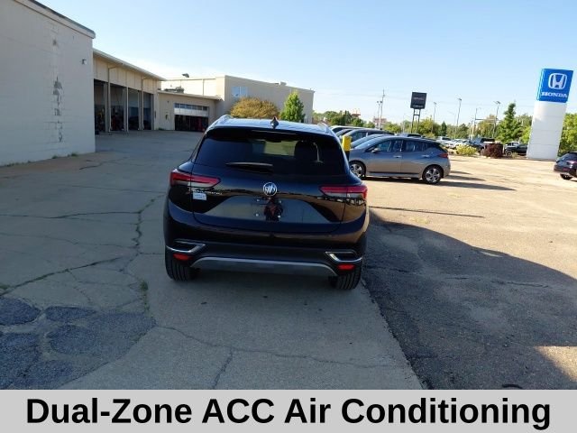 Used 2022 Ebony Twilight Metallic Buick Preferred image 6