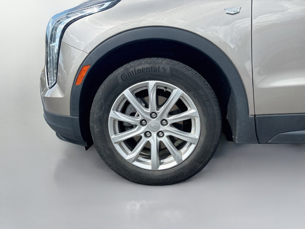 Used 2023 Brown Cadillac Luxury image 13