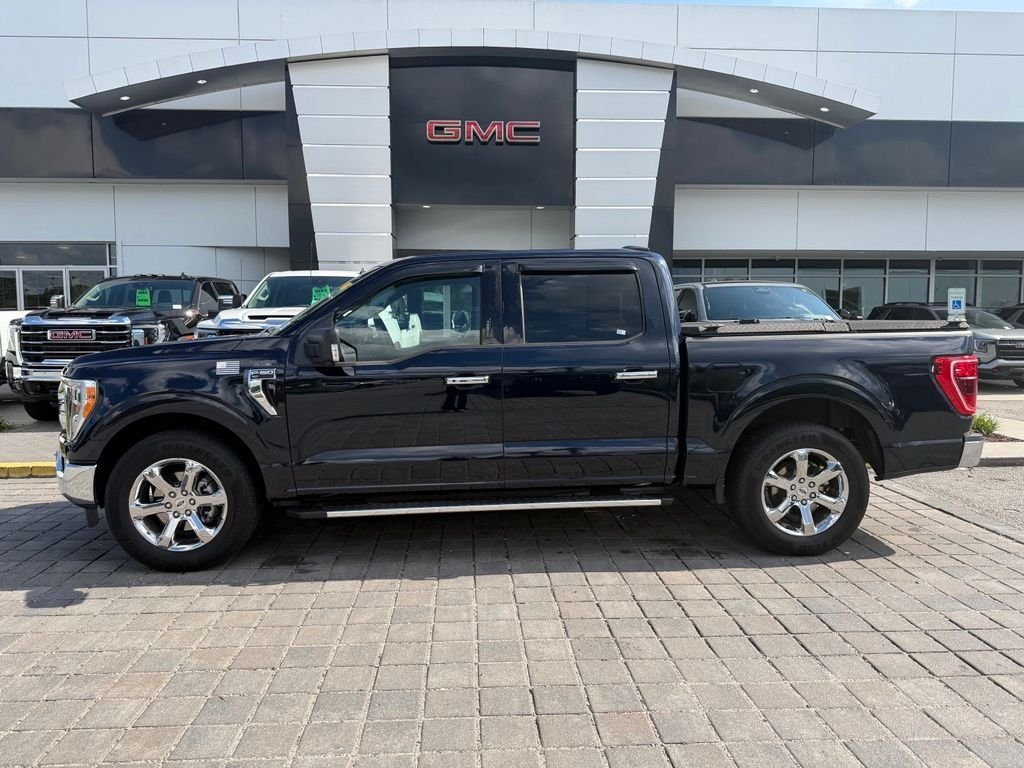 Used 2023 Blue Ford XLT image 1
