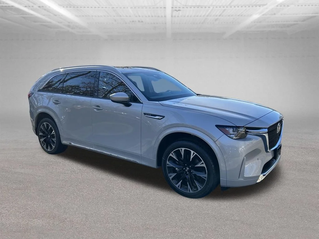 New 2026 Platinum Quartz Metallic Mazda 3.3 Turbo S Premium Plus image 8