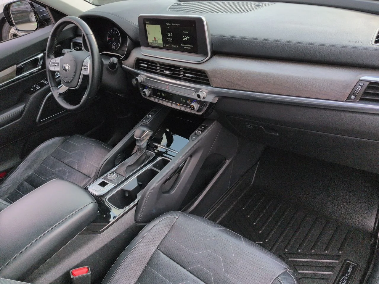Used 2021 Gravity Gray Kia SX image 30