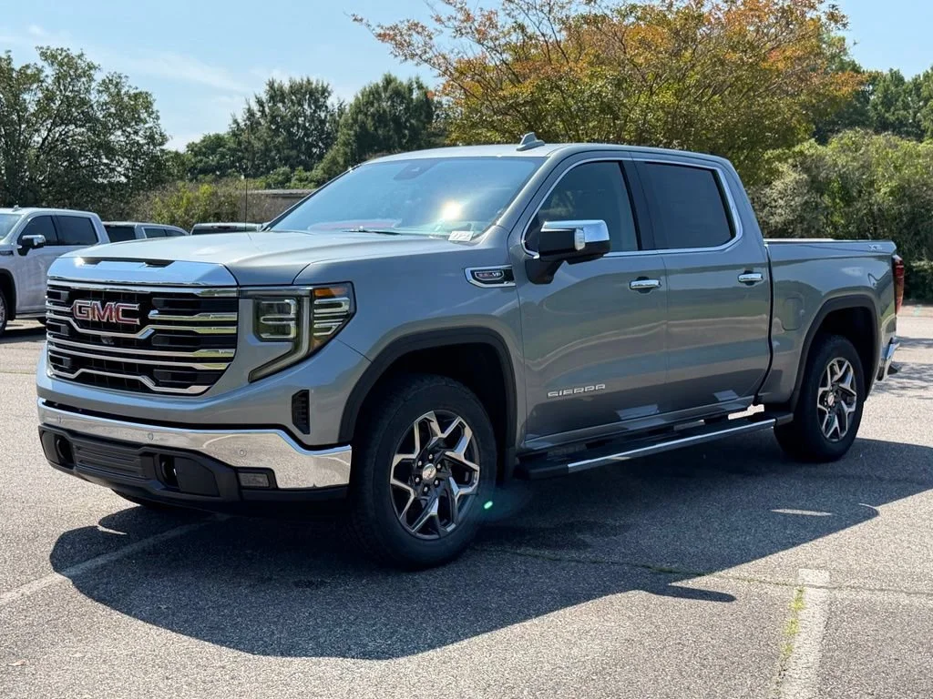 New 2026 Sterling Metallic GMC SLT image 31