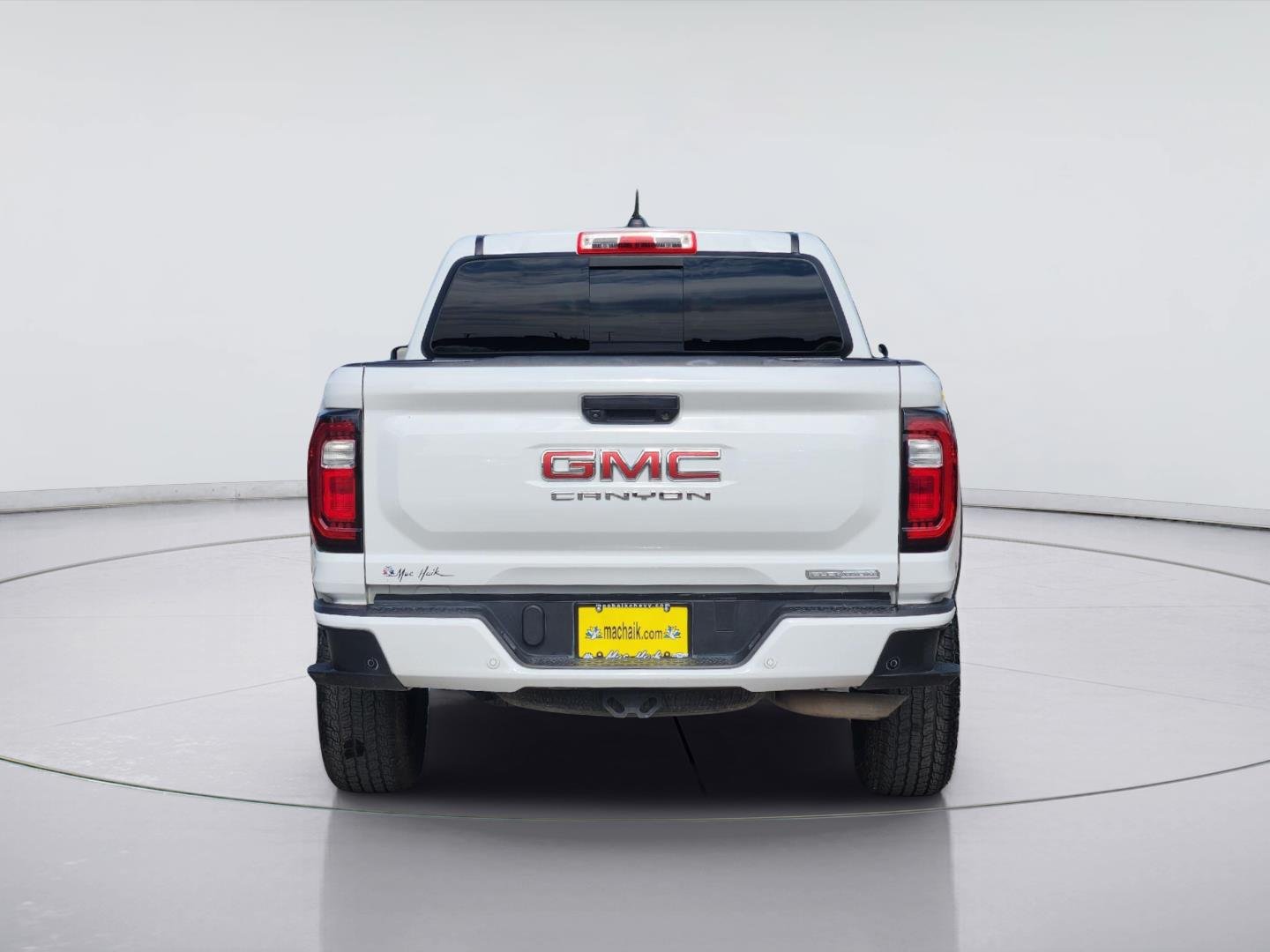 2023 GMC Canyon photo 6 of 34