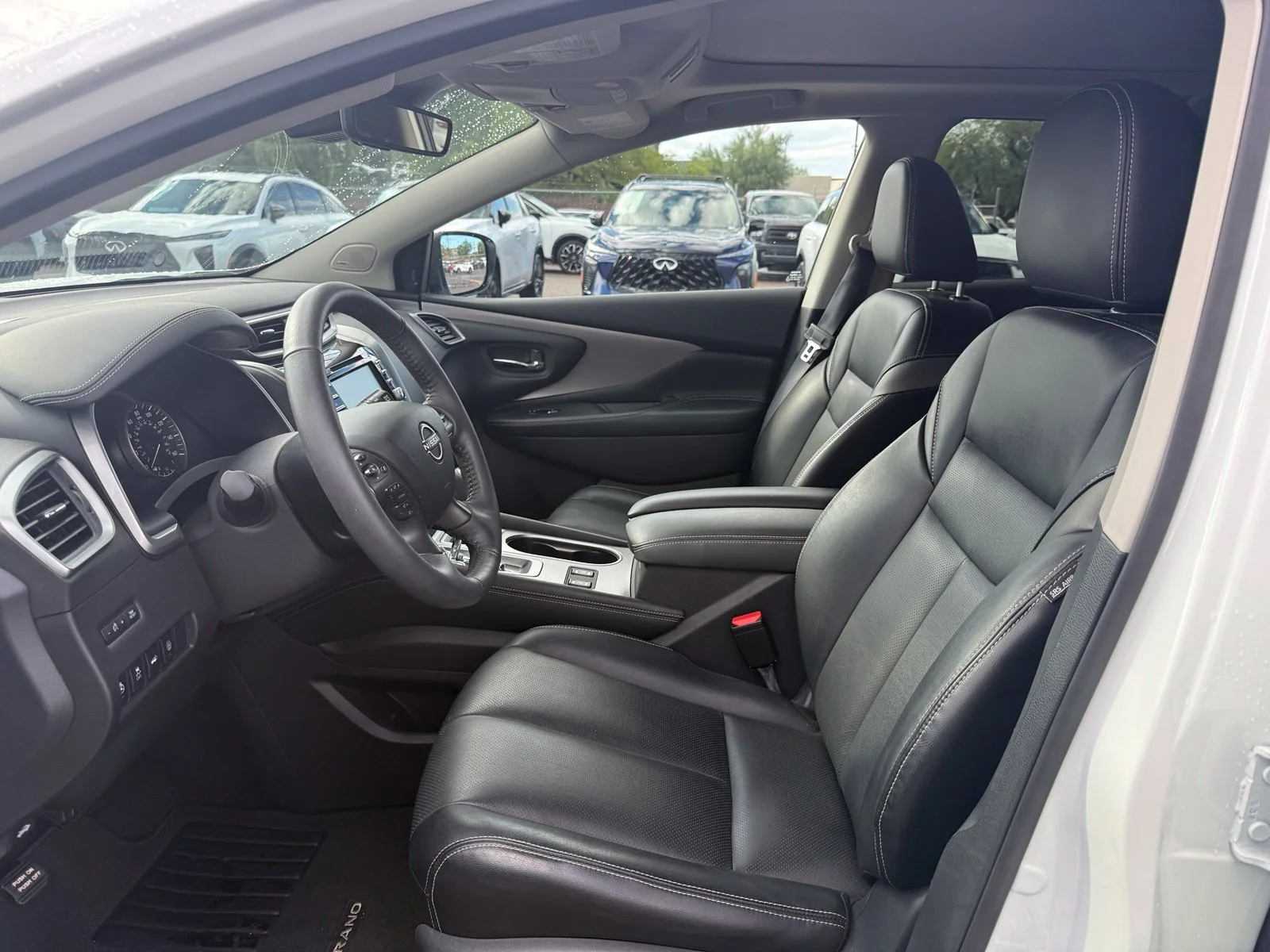 Used 2024 Pearl White Tricoat Nissan SL image 12