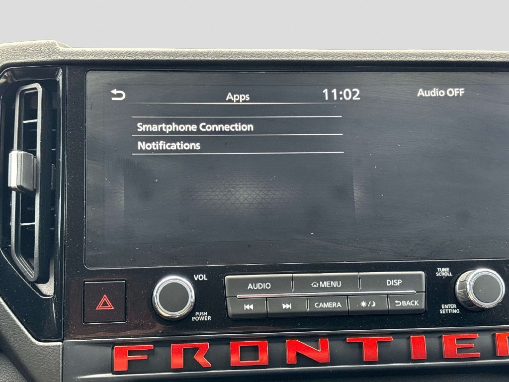 Used 2025 White Nissan PRO-4X image 31