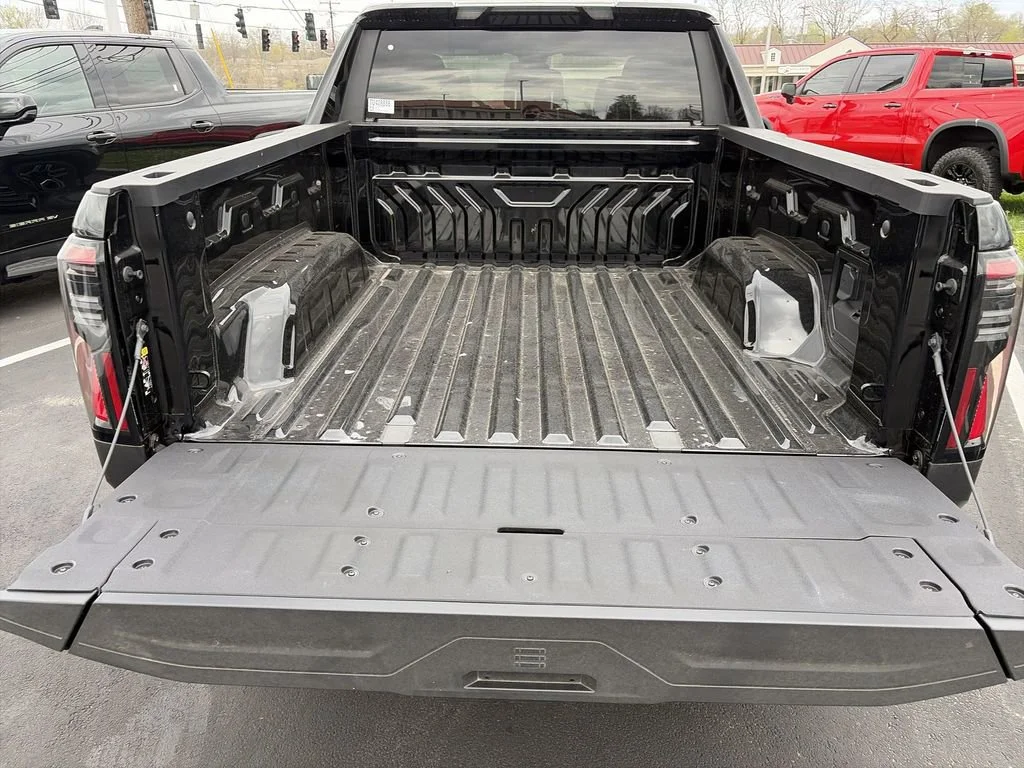 New 2026 Onyx Black GMC Elevation Standard Range image 29