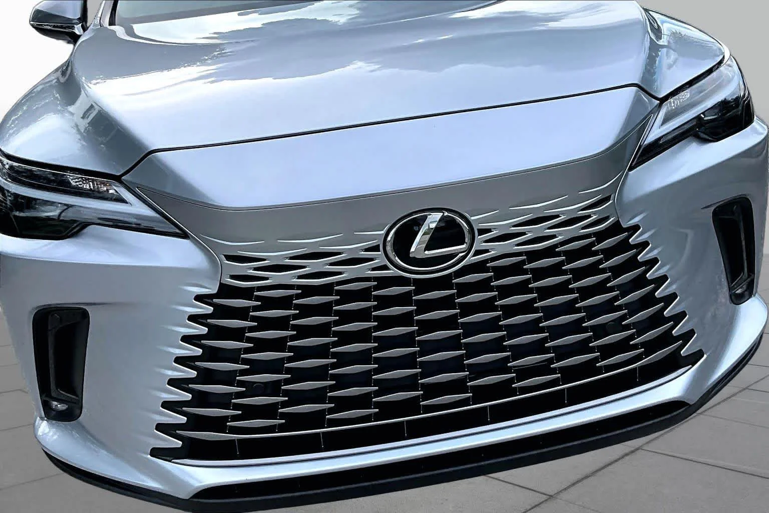 Used 2026 Iridium Lexus  image 30