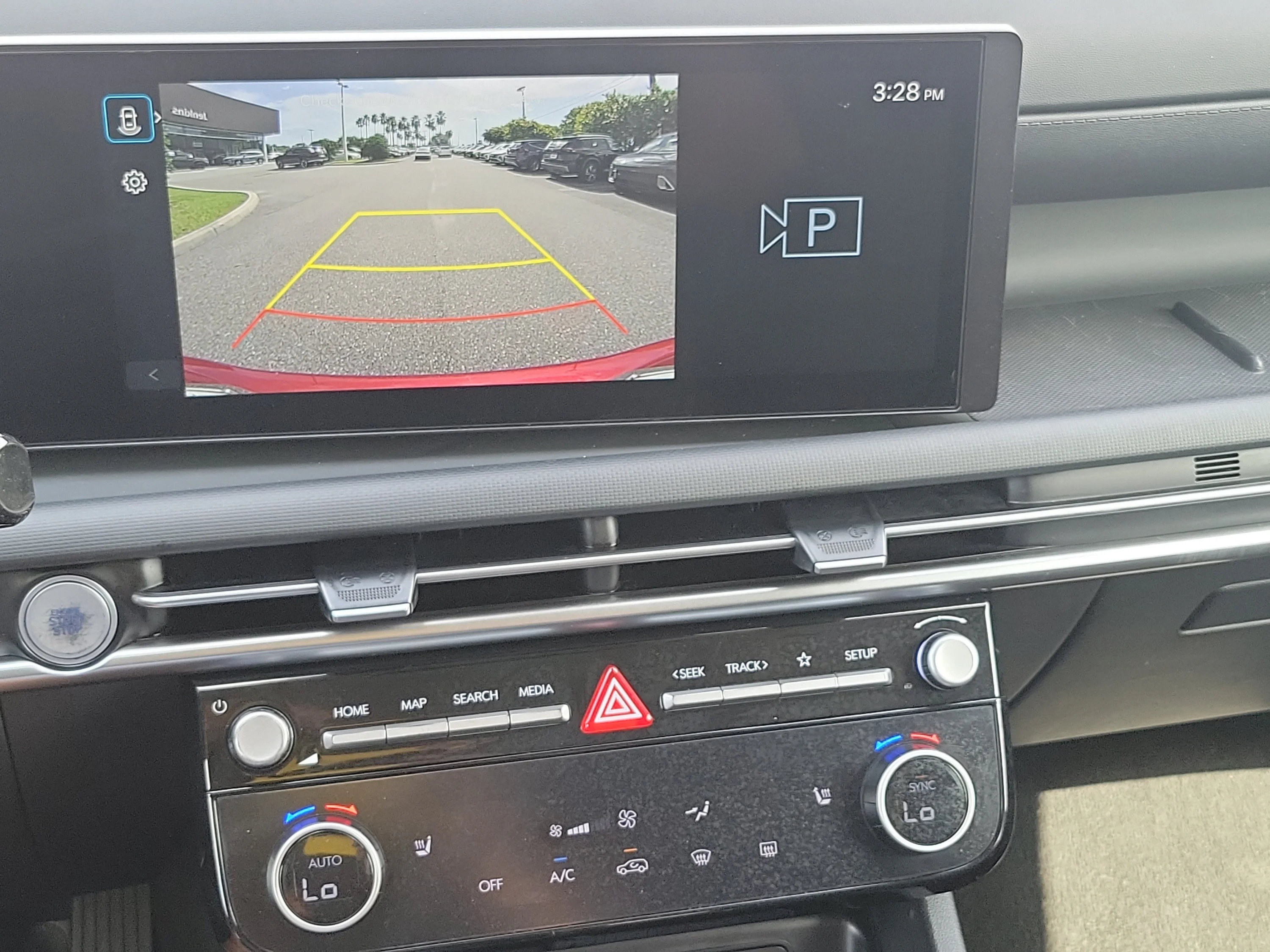 Used 2025 Ultimate Red Hyundai SEL image 28