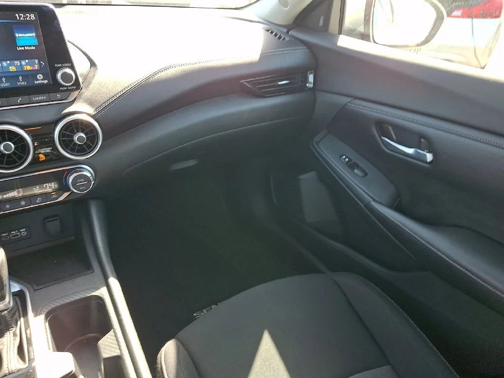 Used 2021 Silver Nissan SV image 17