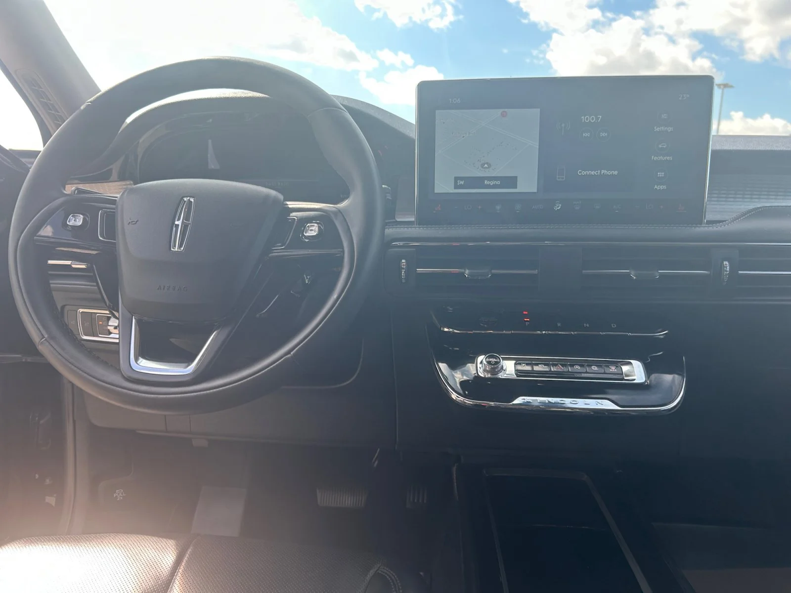 Used 2023 BLACK Lincoln STANDARD AWD image 18