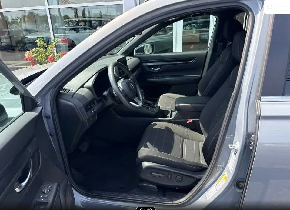 Used 2024 Urban Gray Pearl Honda Sport image 8