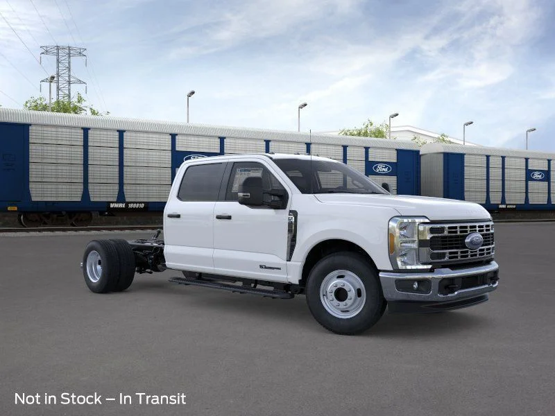 2026 Ford F-350 XL Crew Cab 179-In DRW's photo