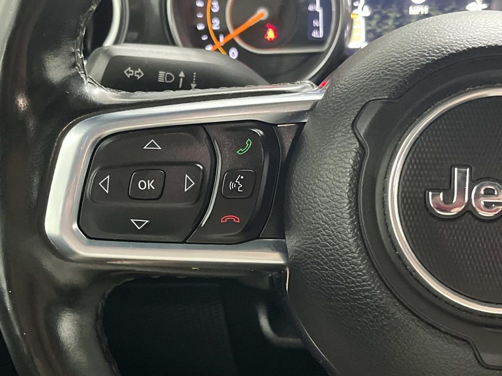 2020 Jeep Wrangler Unlimited Sahara Altitude - Photo 18