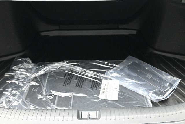 New 2026 Solar Silver Metallic Honda LX image 30
