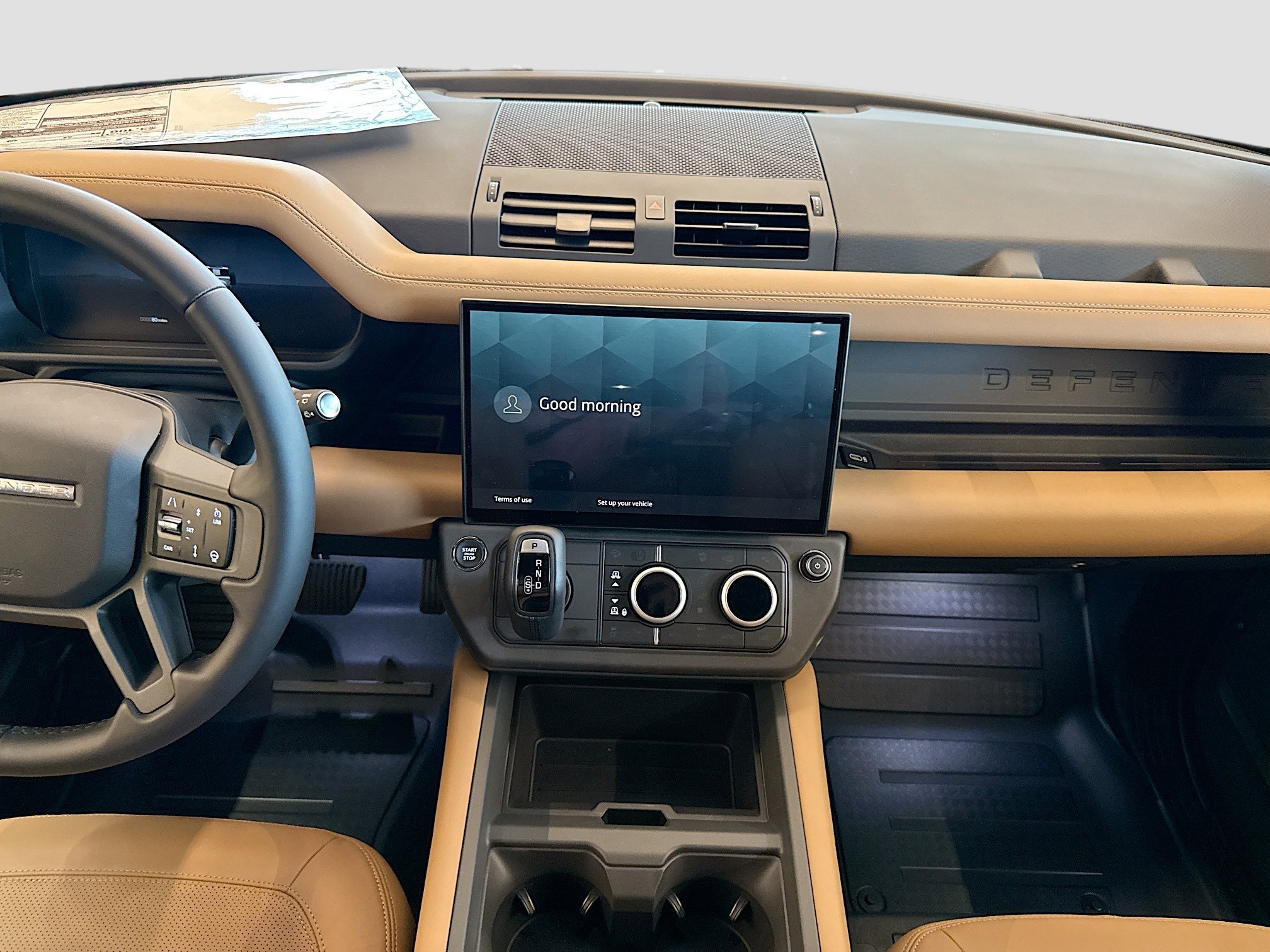 New 2026 Woolstone Green Land Rover X-Dynamic SE image 19