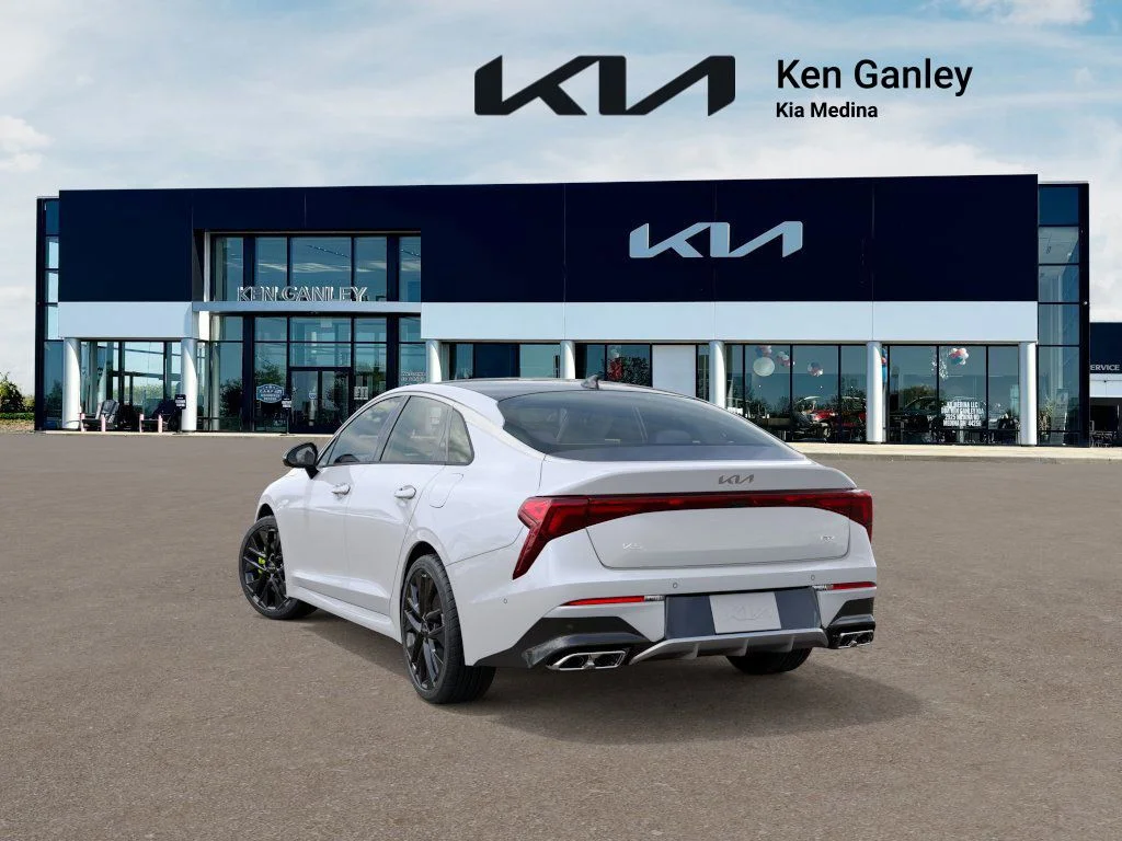 New 2026 Snow White Pearl Kia GT image 4