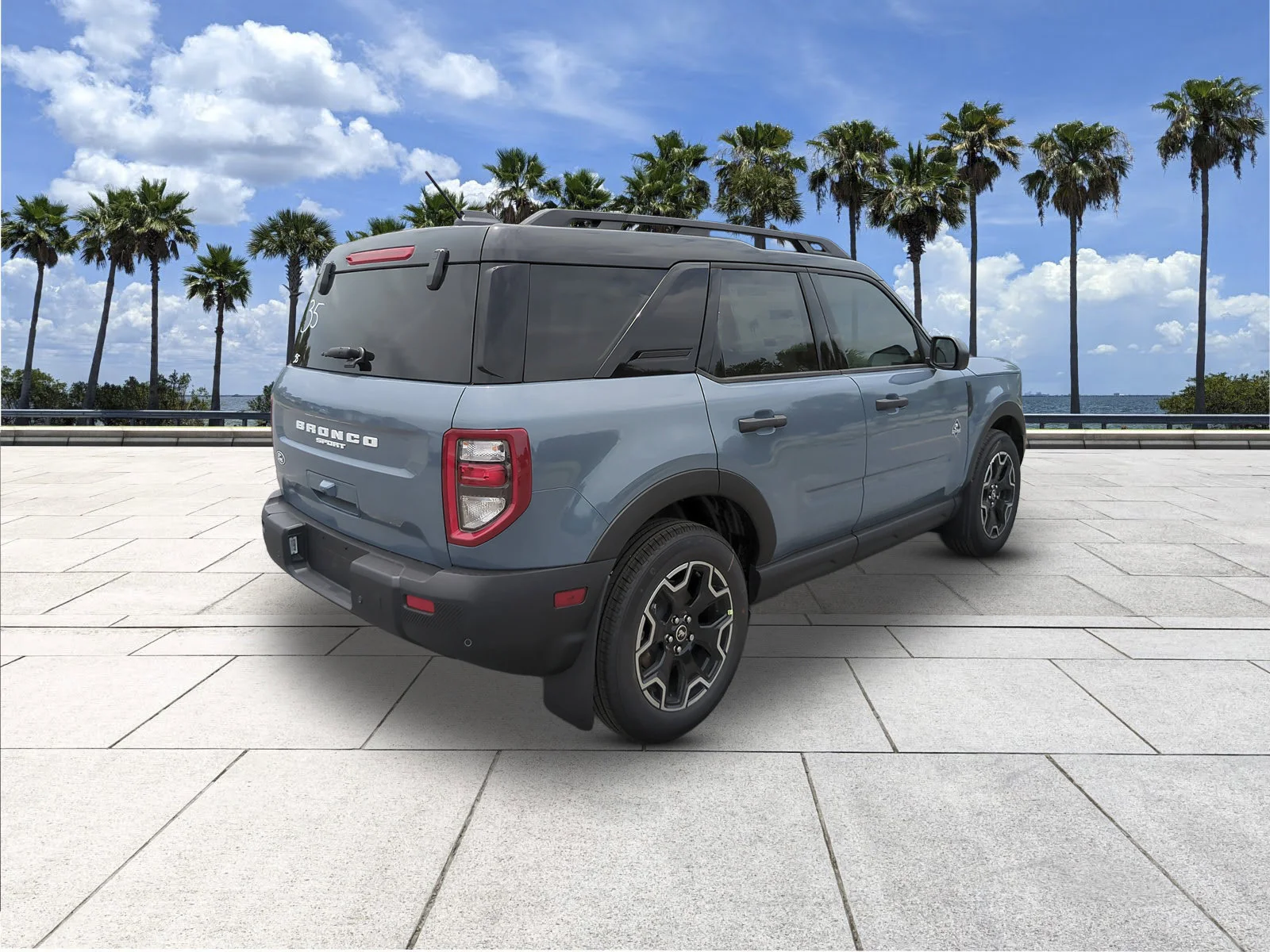 New 2026 Azure Gray Metallic Tri-Coat Ford Outer Banks® image 7