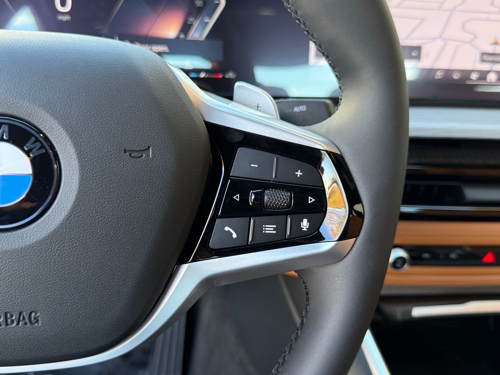 2026 BMW 3 Series 330i - Photo 24