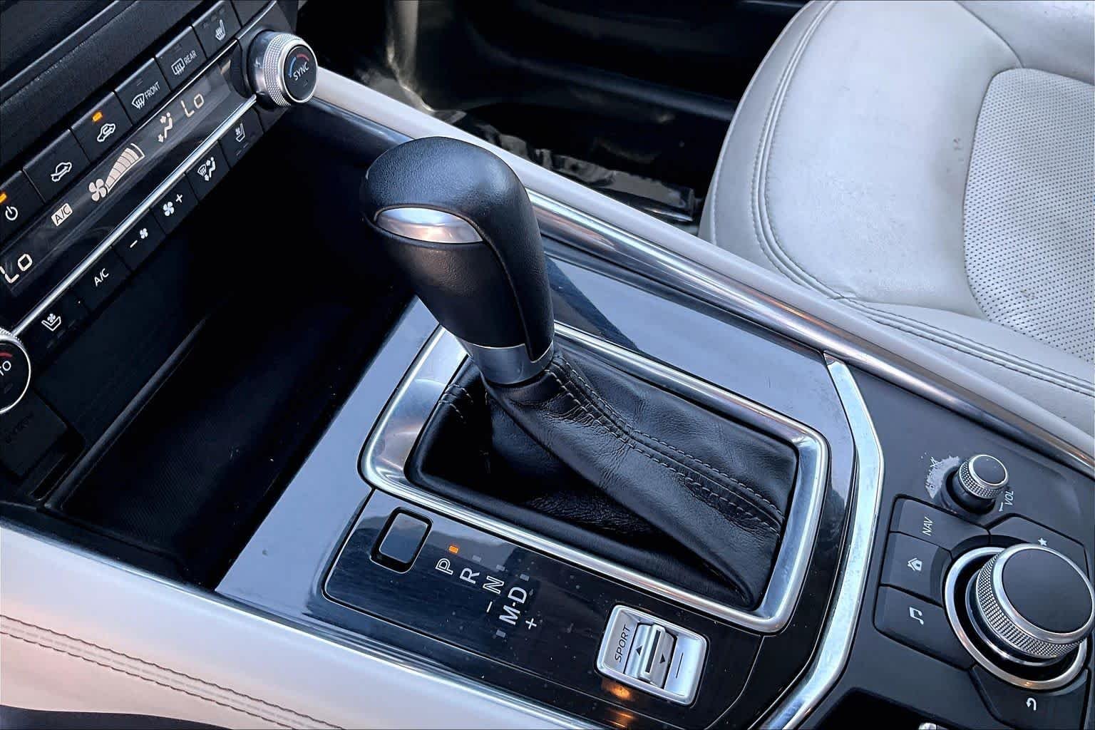 Used 2019 Machine Gray Metallic Mazda Grand Touring image 17
