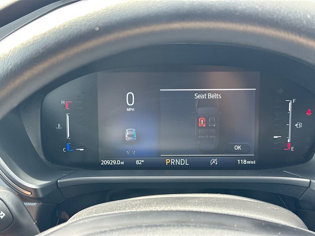 Used 2025 Silver Ford Active image 26