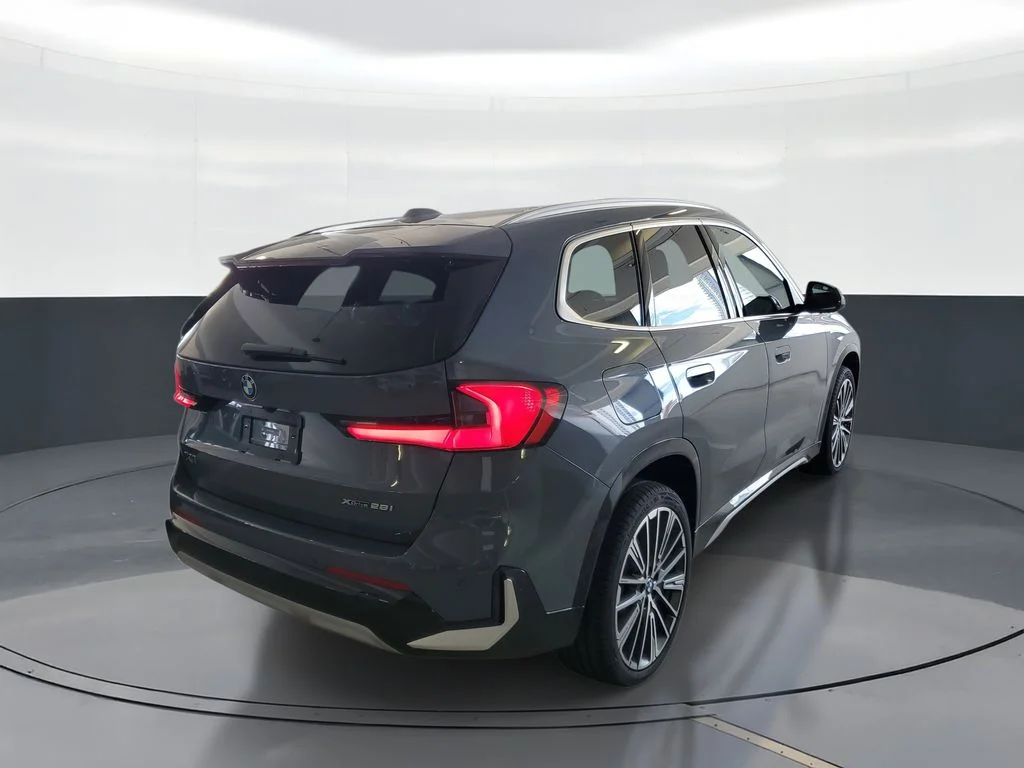 Used 2026 Storm Bay Metallic BMW xDrive28i image 3