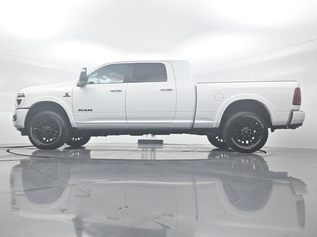 New 2027 Bright White Clear-Coat Exterior Paint RAM Limited image 41