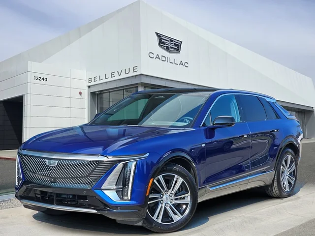 2024 Cadillac LYRIQ Luxury 1